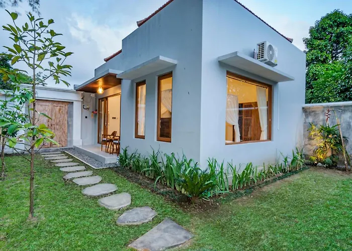 Suweca House *